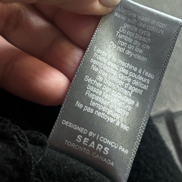 Sears Women's Black Full-Zip Jacket - Picture 9 of 10